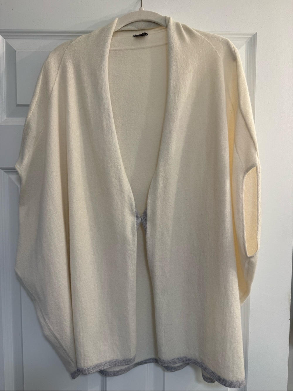 J. McLaughlin Cashmere Cream Wrap - Picture 4 of 6